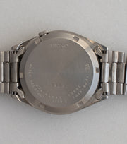 Vintage Seiko 5 7019-6081 caseback detail