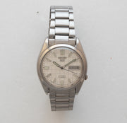 Additional front view of Vintage Seiko 5 7009-876J Automatic White Checkerboard Dial Watch