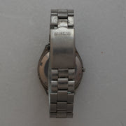 Clasp and rear view of Vintage Seiko 5 6309-7320 Automatic White Dial Watch