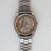 Automatic movement detail of Vintage Seiko 5 6309-7320 Automatic White Dial Watch