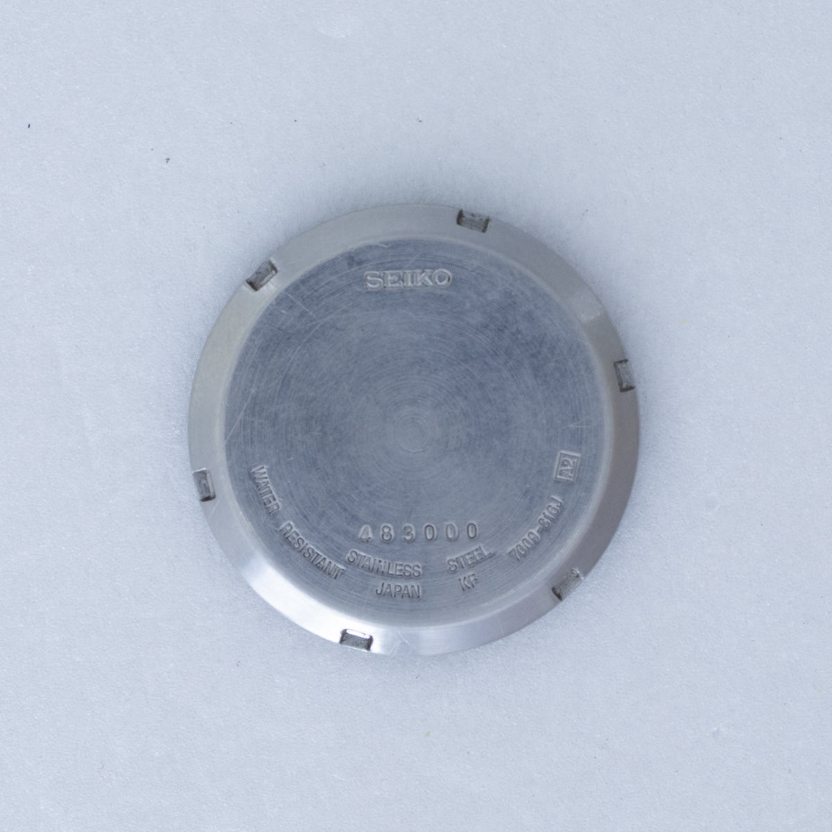 Vintage Seiko 5 7009-816J wristwatch alternate front view