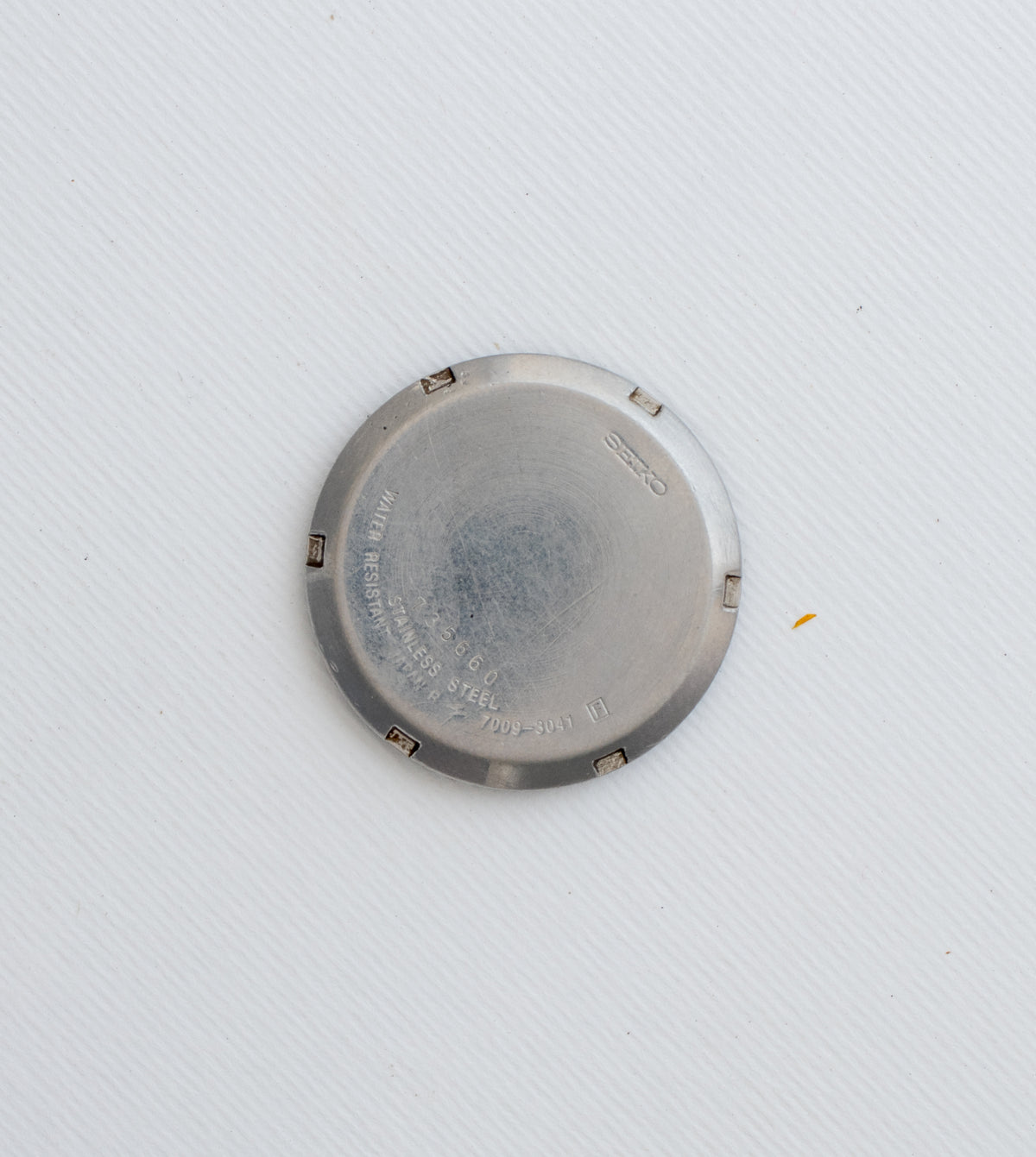 Vintage Seiko 5 7009-3041 wristwatch caseback