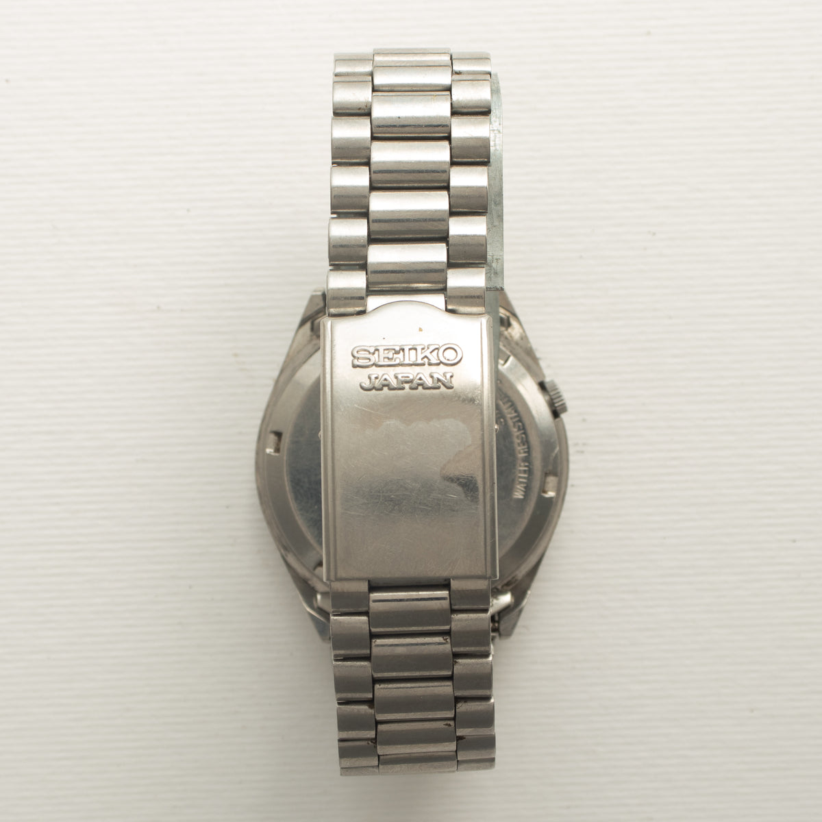 Vintage Seiko 5 7019-6081 wristwatch additional view