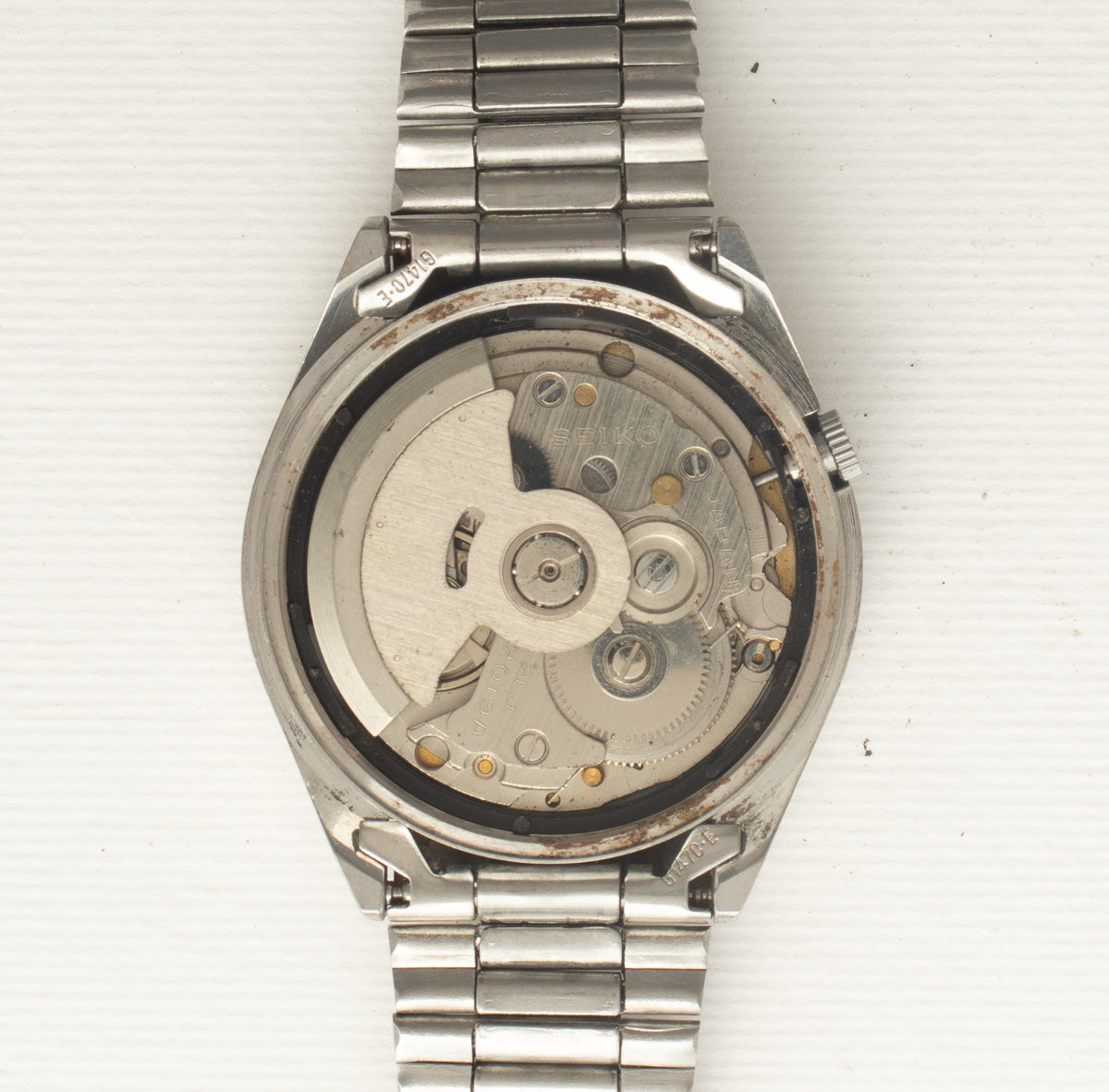 Vintage Seiko 5 7019 automatic movement