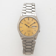 Vintage Seiko 5 7019-8180 wristwatch front view