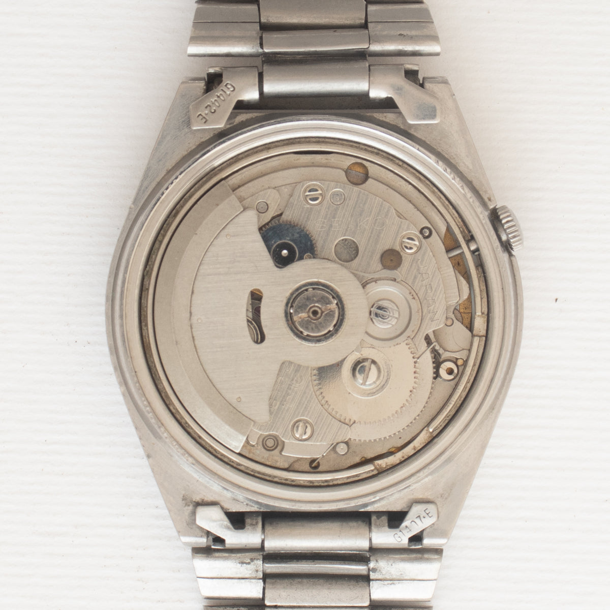 Vintage Seiko 5 7019 automatic movement