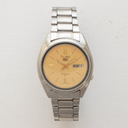 Vintage Seiko 5 7009-8742 wristwatch front view