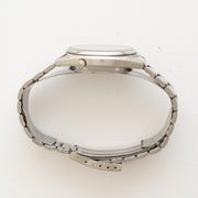 Vintage Seiko 5 7009-8742 wristwatch additional view