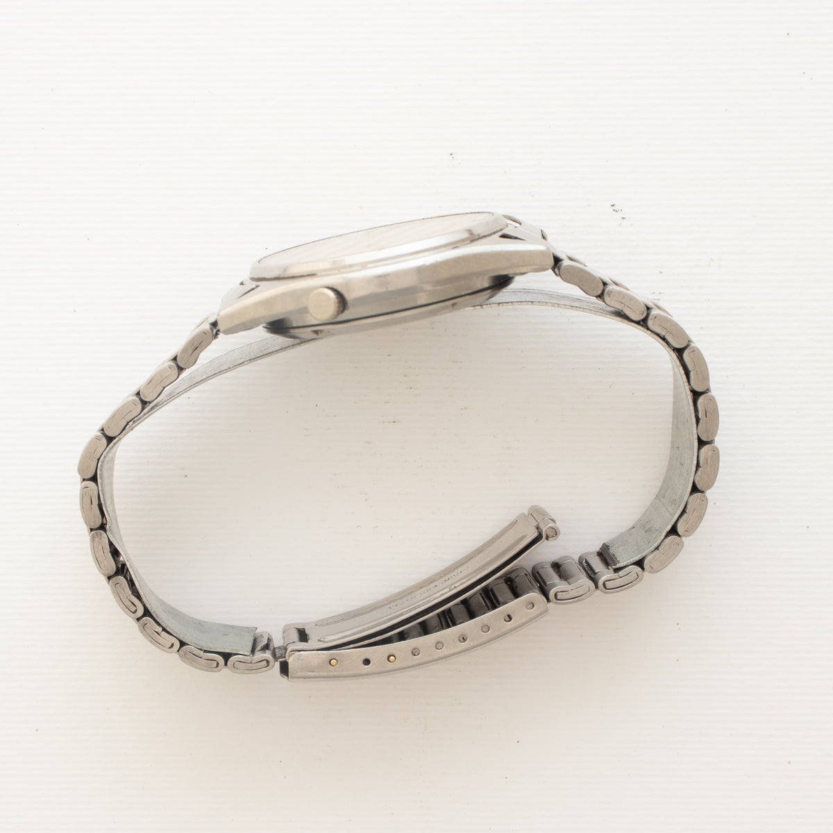 Vintage Seiko 5 7009-7031 wristwatch additional view
