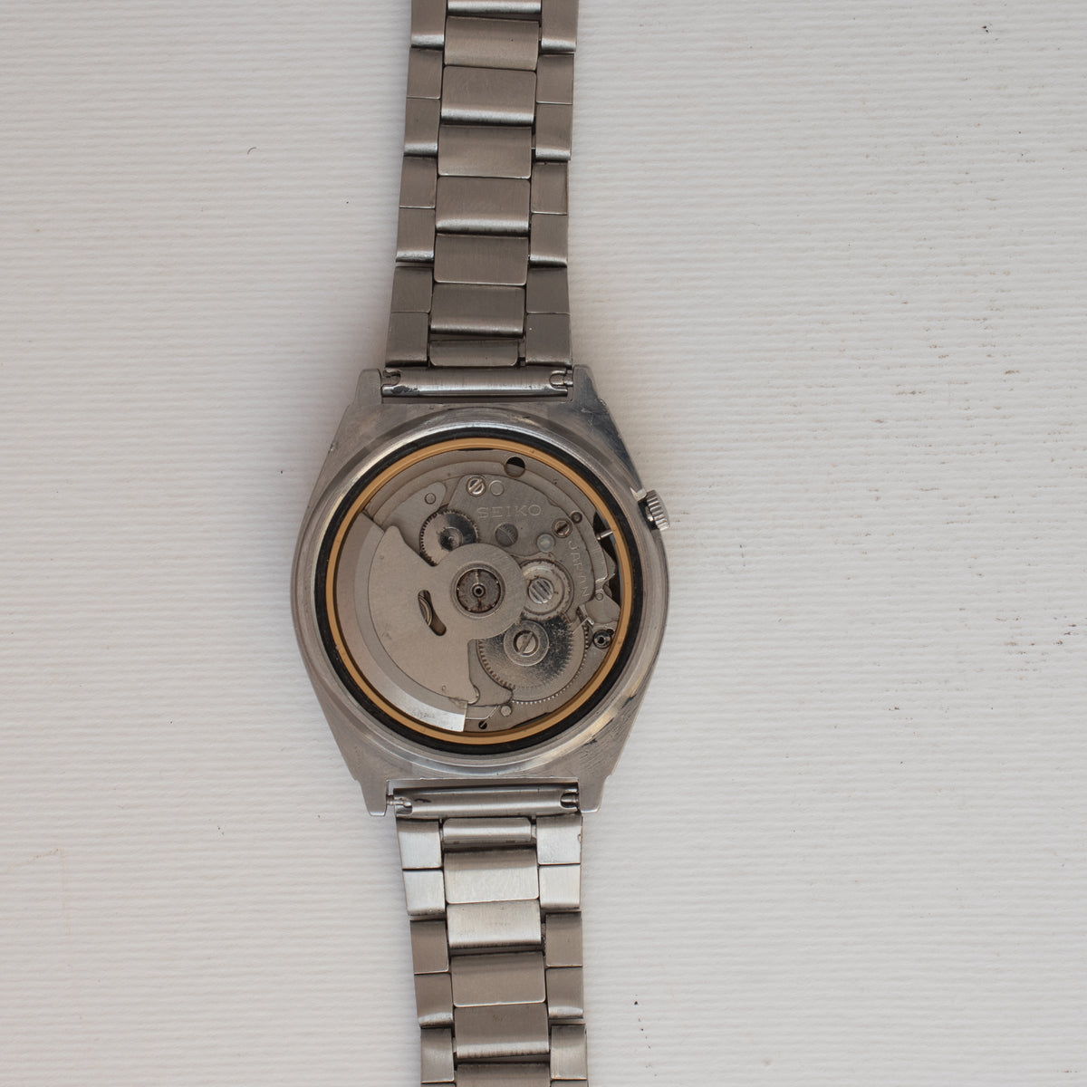 0032-SK movement