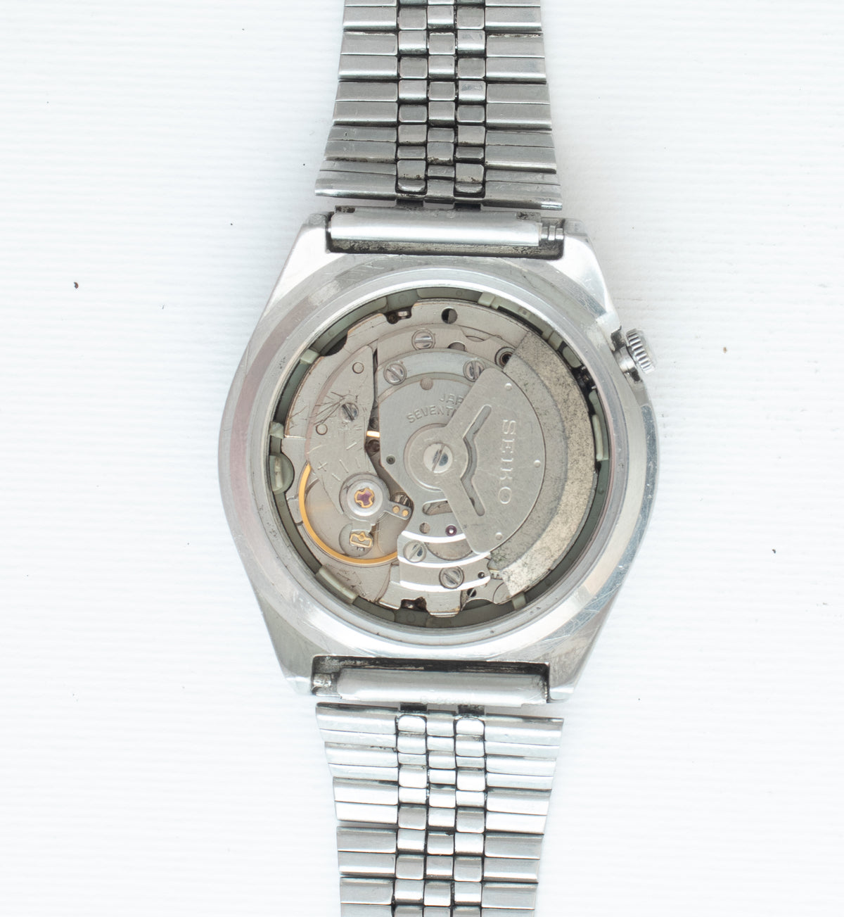 0037-SK movement alternate