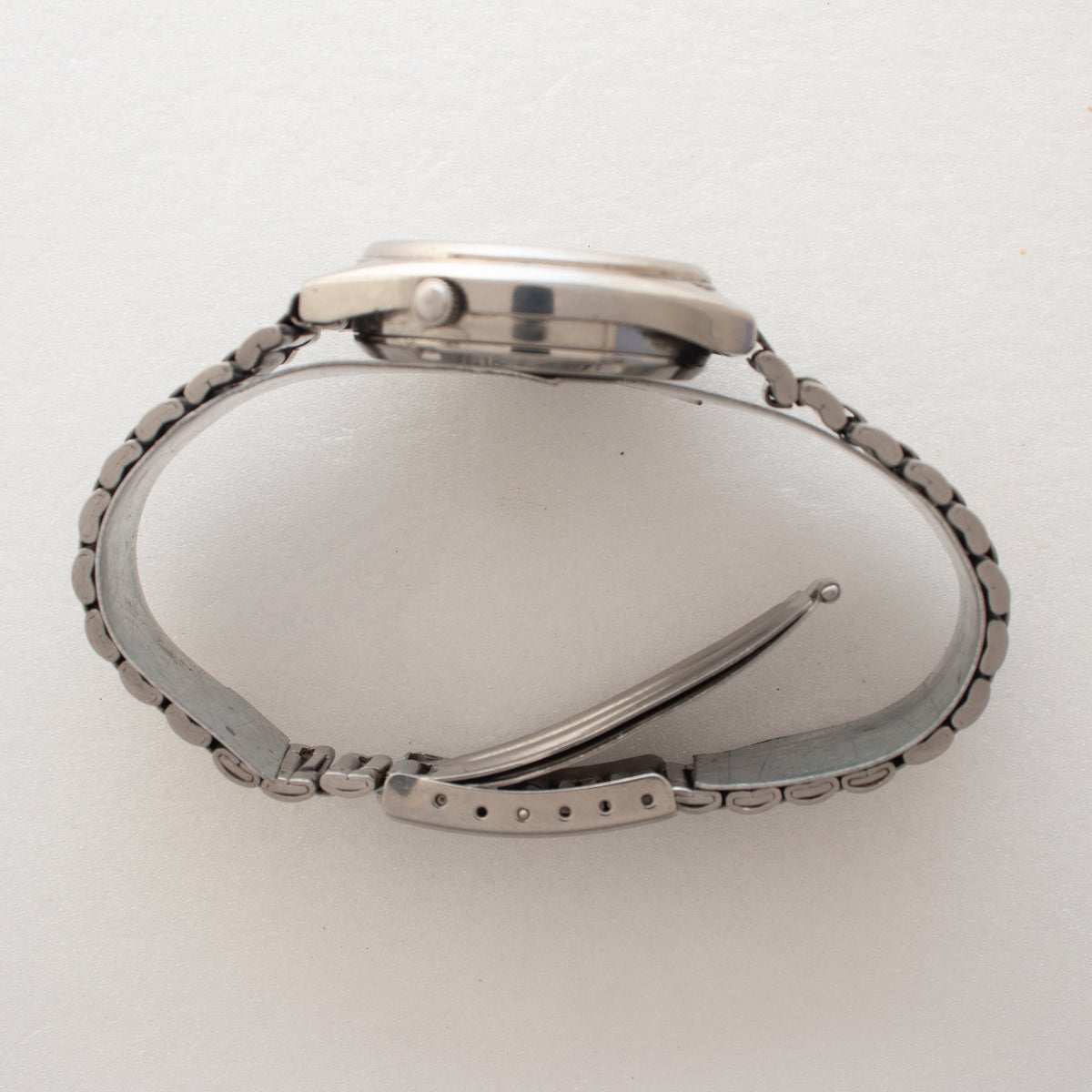 Seiko 0043-SK crown side image 10