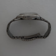 Seiko 0049-SK crown side image 9