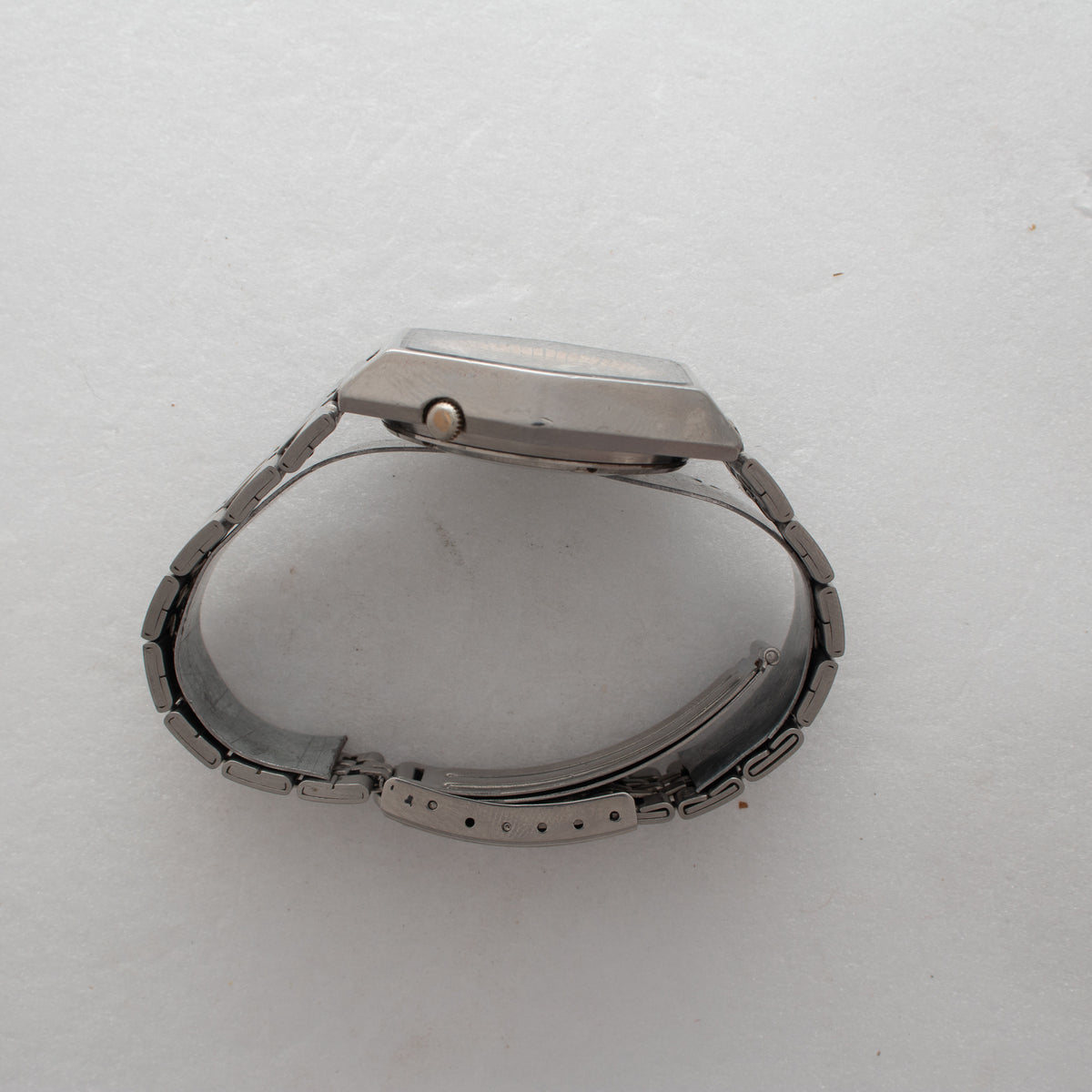 Seiko 0059-SK crown side image 9