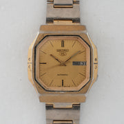 Vintage Seiko 5 7009-5620 Automatic 17J Gold Dial Day Date Wristwatch