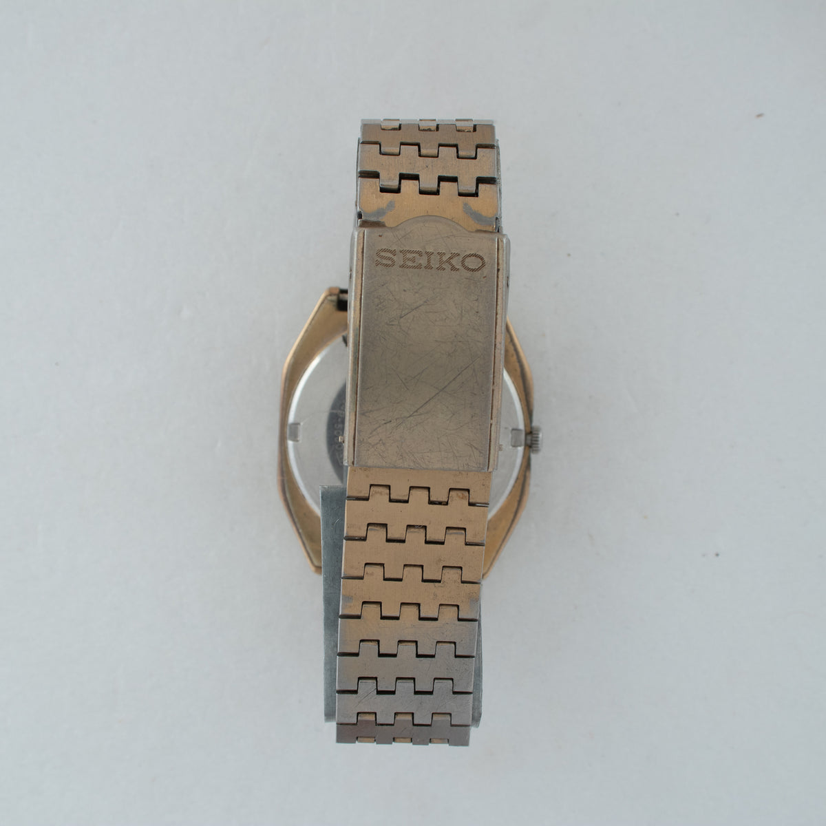 Vintage Seiko 5 6349-5000 Automatic 23J Gold Dial Day Date Wristwatch