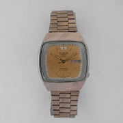 Vintage Seiko 5 7019-5420 R Automatic 21J Gold Dial Day Date Wristwatch