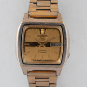 Vintage Seiko 5 7009-5862 Automatic 17J Gold Dial Day Date Wristwatch