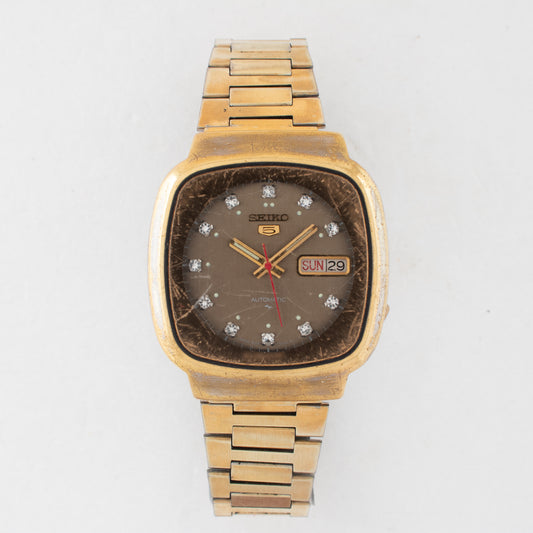 Vintage Seiko 5 7009-5140 Automatic 17J Silver Dial Day Date Wristwatch