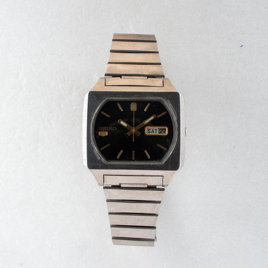Vintage Seiko 5 6309-5510 Automatic 17J Black Dial Day Date Wristwatch