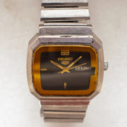 Vintage Seiko 5 6309-525J Automatic 17J Black Dial Day Date Wristwatch