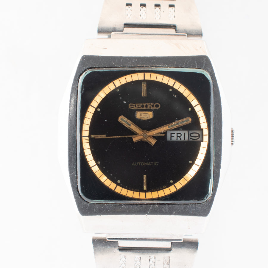 Vintage Seiko 5 6309-6200 Automatic 17J Black Dial Day Date Wristwatch