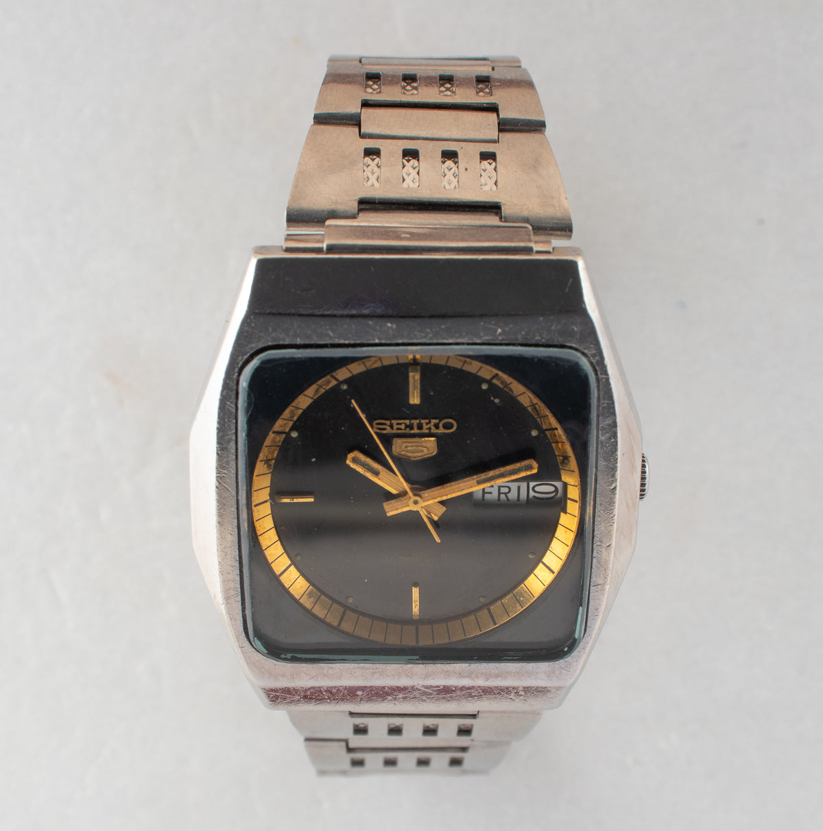 Vintage Seiko 5 6309-6200 Automatic 17J Black Dial Day Date Wristwatch