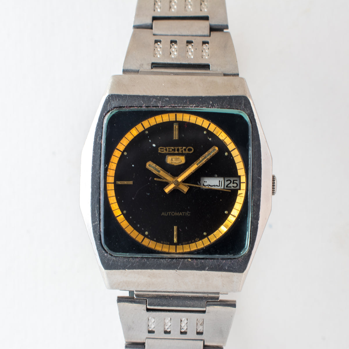 Vintage Seiko 5 6309-6200 Automatic 17J Black Dial Day Date Wristwatch