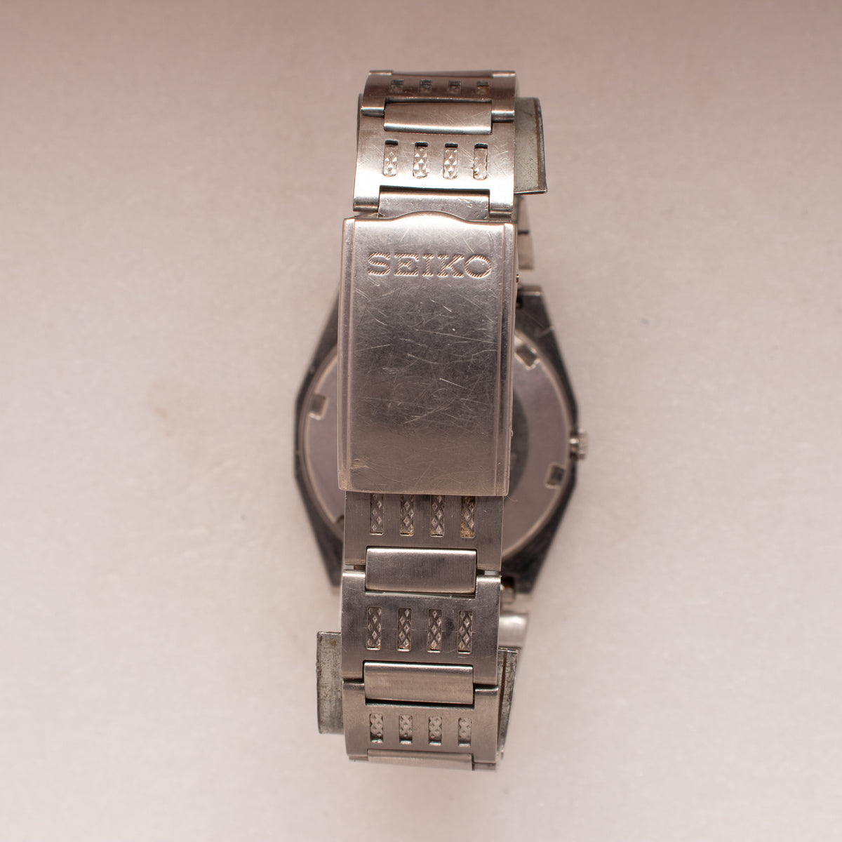 Vintage Seiko 5 6309-6200 Automatic 17J Black Dial Day Date Wristwatch