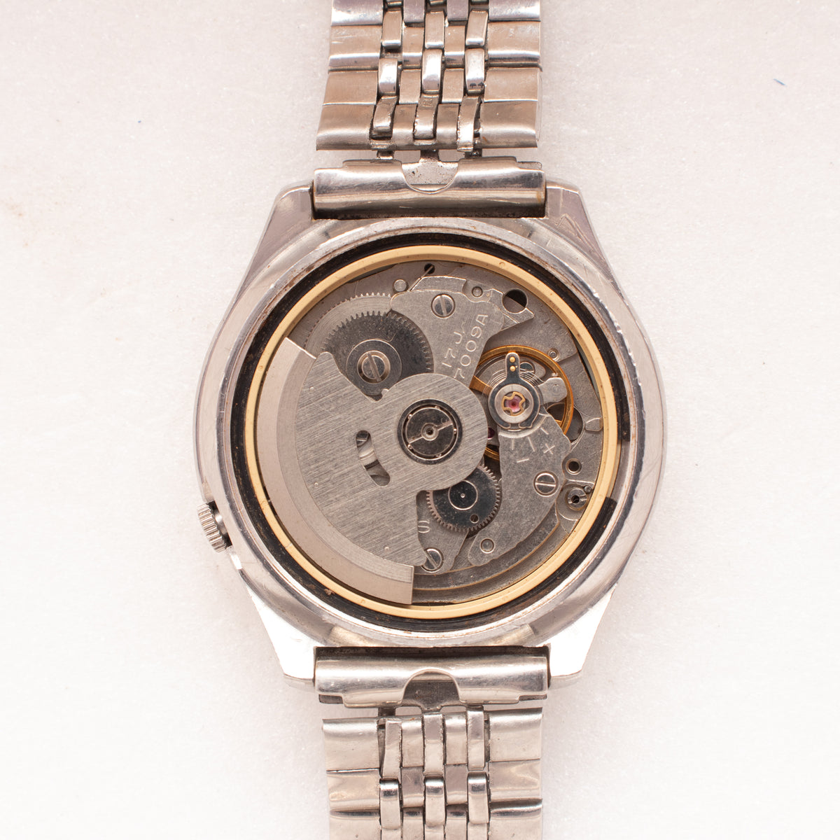 Vintage Seiko 5 7009-5250 Automatic 17J Black Dial Day Date Wristwatch