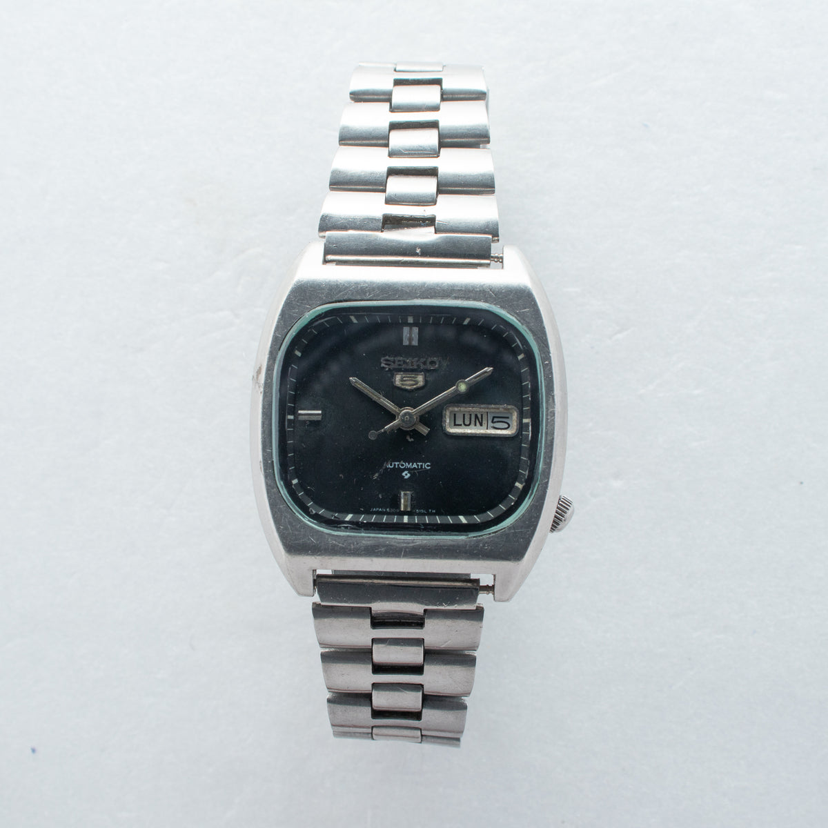 Vintage Seiko 5 6309-5120 Automatic 17J Black Dial Day Date Wristwatch