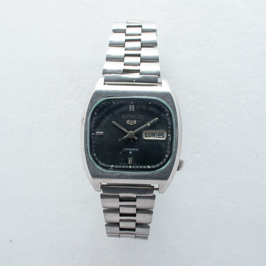 Vintage Seiko 5 6309-5120 Automatic 17J Black Dial Day Date Wristwatch