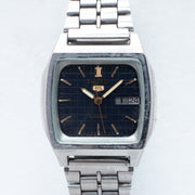 Vintage Seiko 5 7009-5860 Automatic 17J Black Dial Day Date Wristwatch