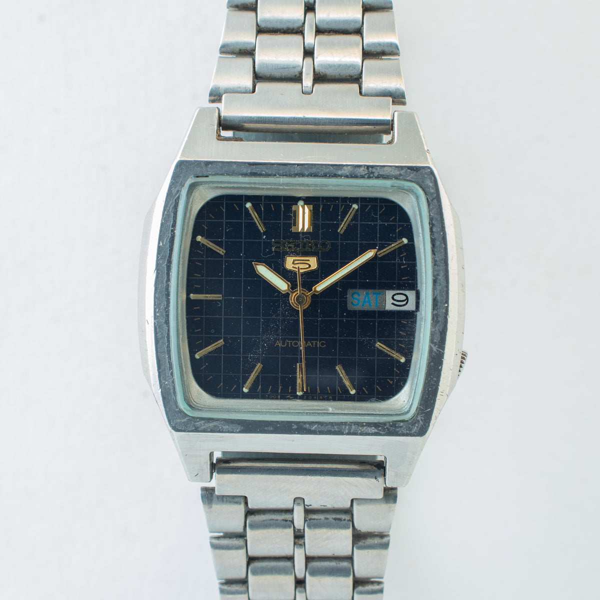 Vintage Seiko 5 7009-5860 Automatic 17J Black Dial Day Date Wristwatch