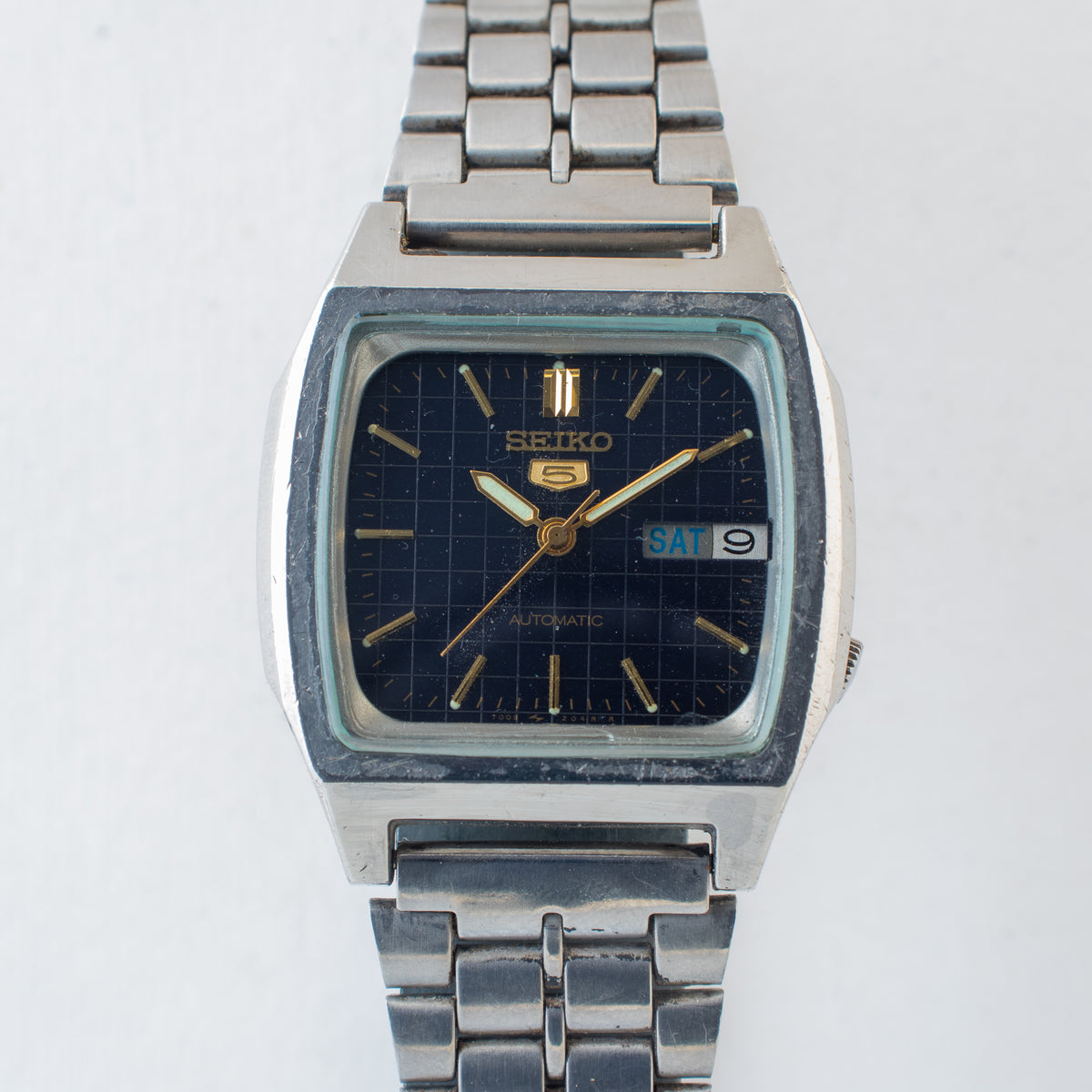 Vintage Seiko 5 7009-5860 Automatic 17J Black Dial Day Date Wristwatch