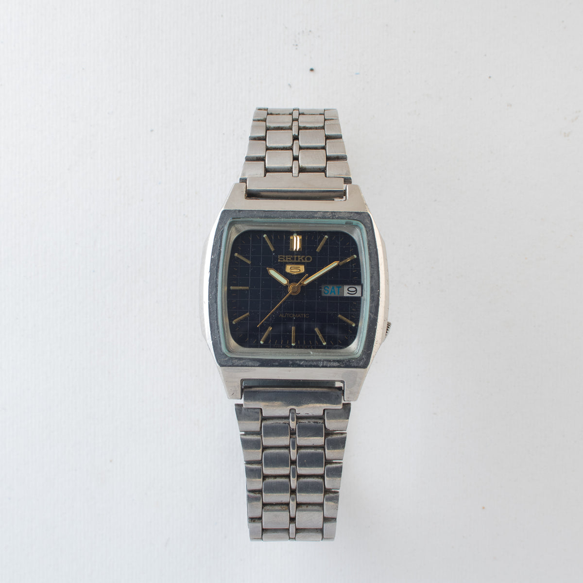 Vintage Seiko 5 7009-5860 Automatic 17J Black Dial Day Date Wristwatch