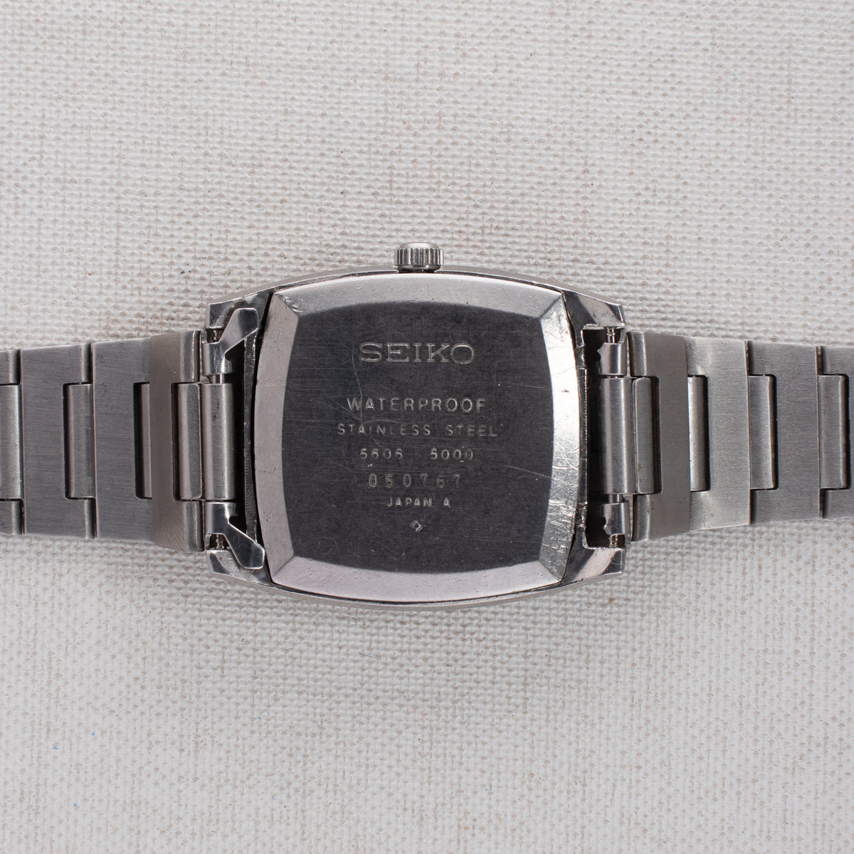 Vintage Seiko 5606-5000 Automatic 25J Silver Dial Day Date Wristwatch