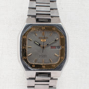 Vintage Seiko 5 7019-520B Automatic 21J Silver Dial Day Date Wristwatch