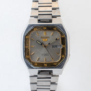 Vintage Seiko 5 7019-520B Automatic 21J Silver Dial Day Date Wristwatch
