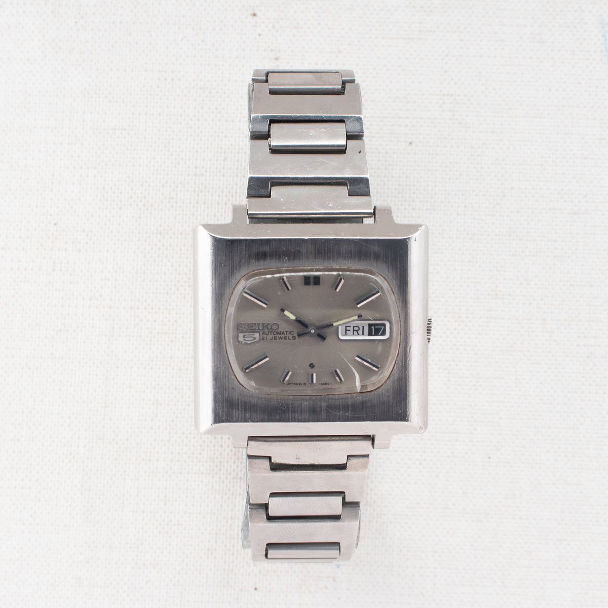 Vintage Seiko 5 6119-5401 Automatic 21J Silver Dial Day Date Wristwatch