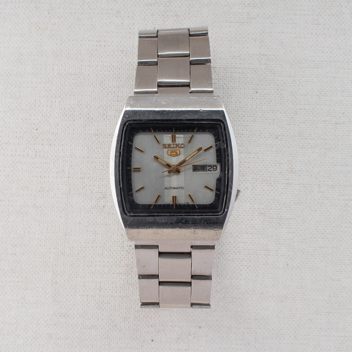 Vintage Seiko 5 7009-5760 Automatic 17J Silver Dial Day Date Wristwatch