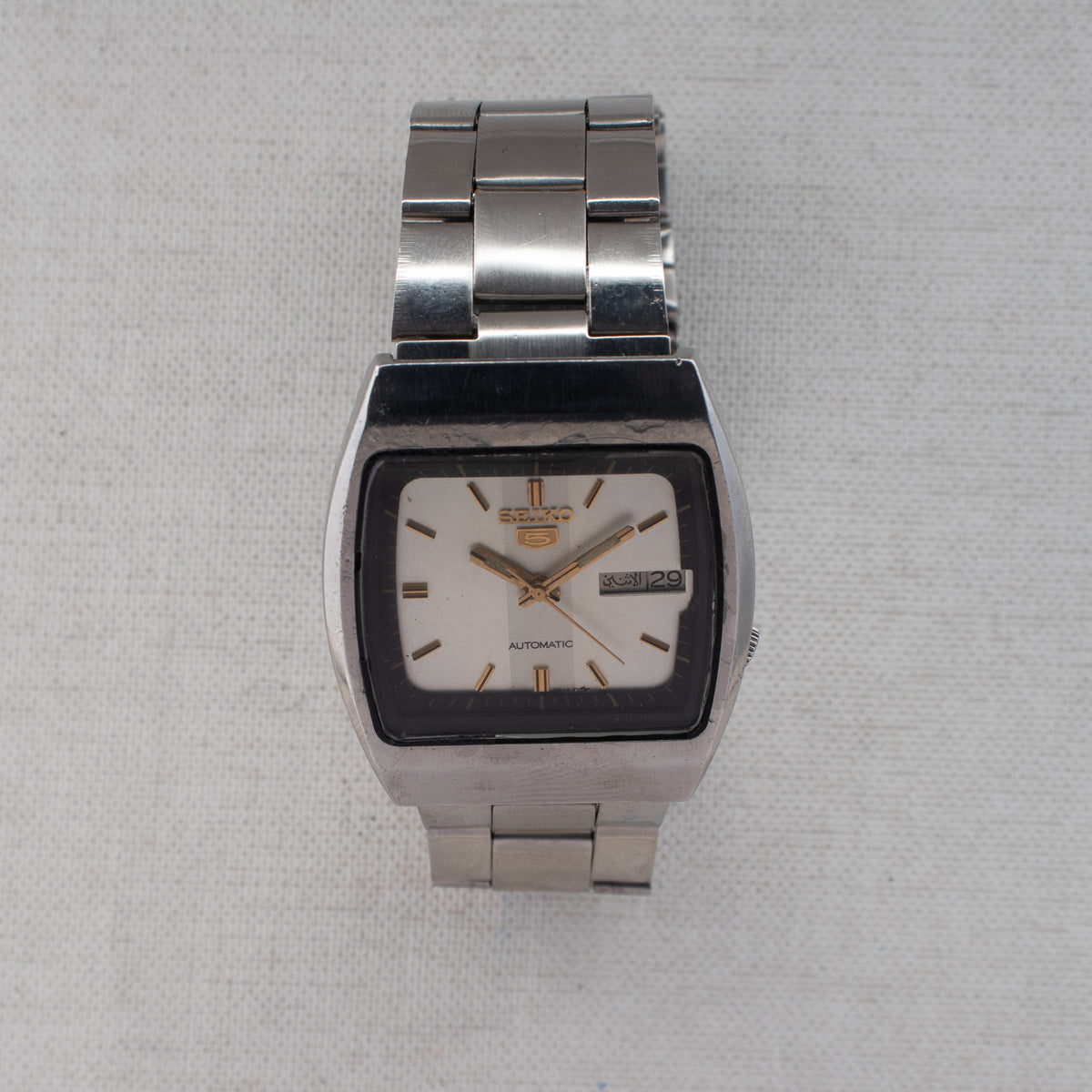 Vintage Seiko 5 7009-5760 Automatic 17J Silver Dial Day Date Wristwatch