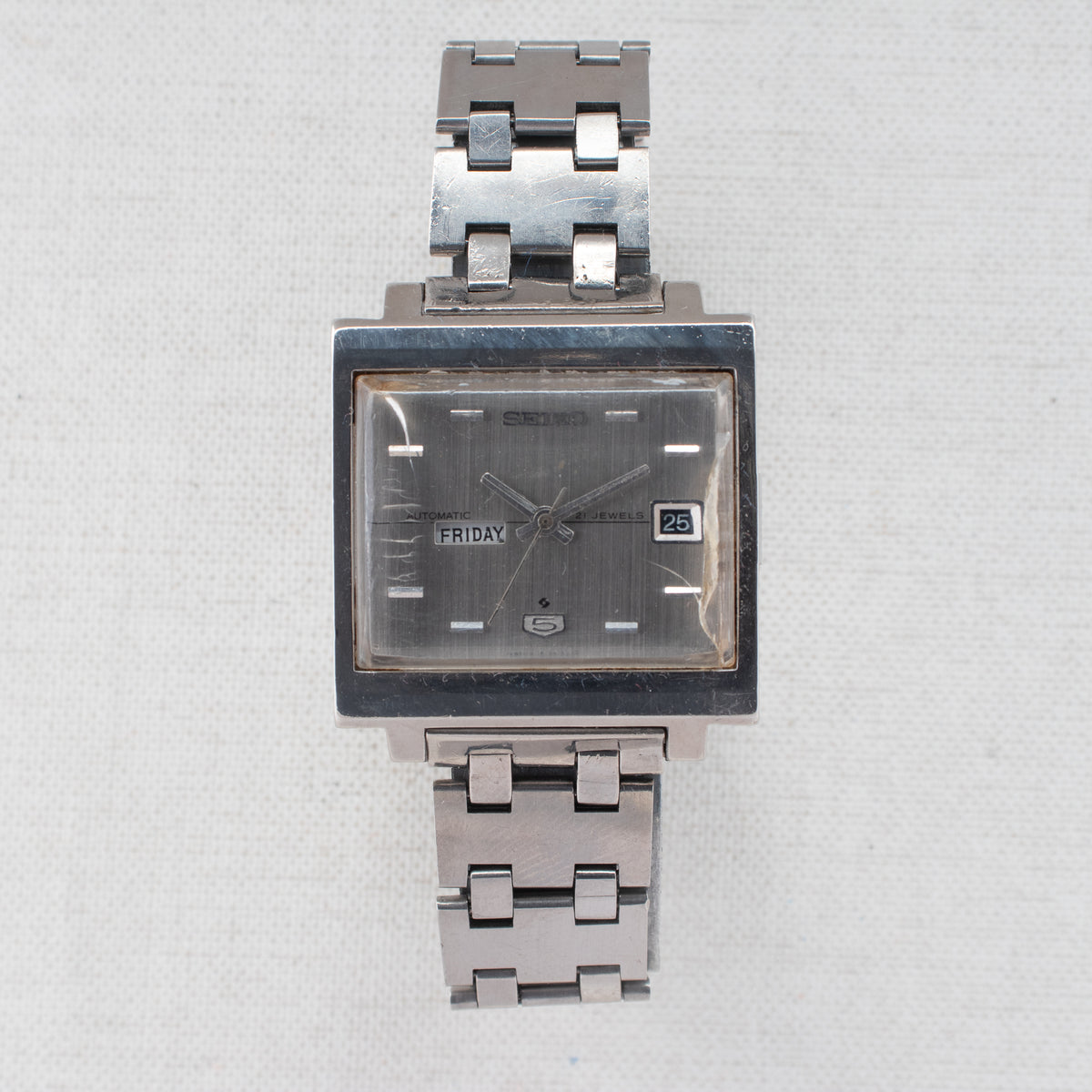 Vintage Seiko 5 6119-5000 Automatic 21J Silver Dial Day Date Wristwatch
