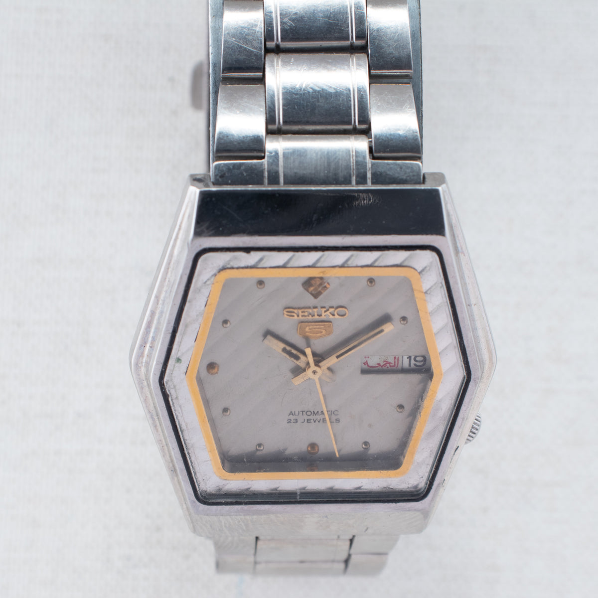Vintage Seiko 5 6349-5420 Automatic 23J Silver Dial Day Date Wristwatch