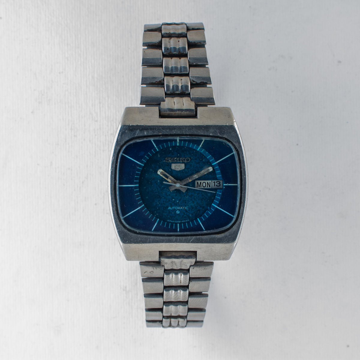 Vintage Seiko 5 6309-5100 Automatic 17J Blue Dial Day Date Wristwatch