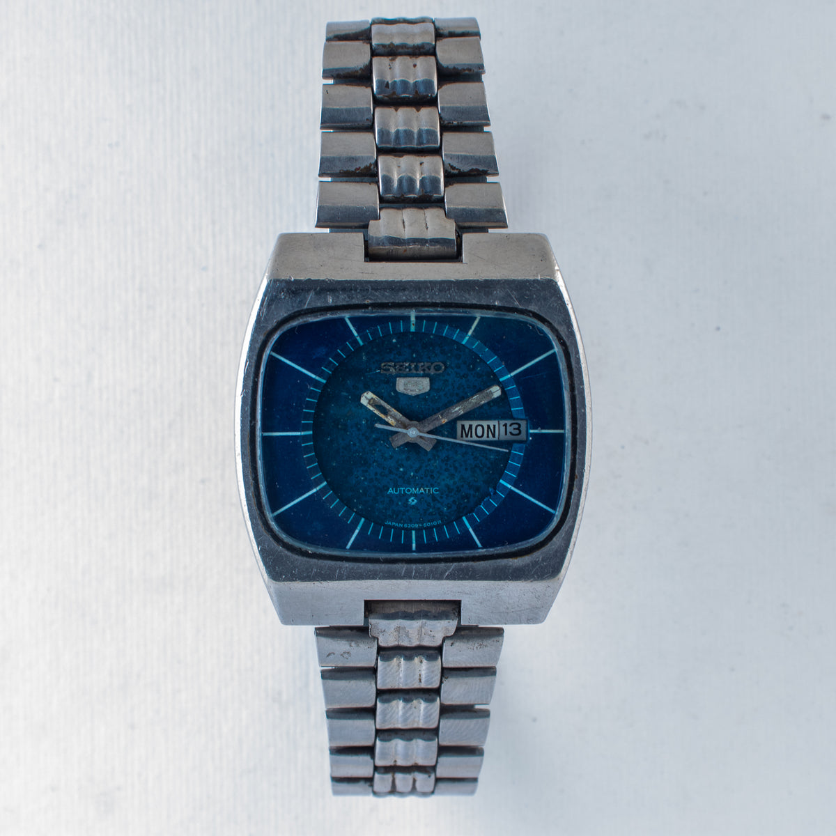 Vintage Seiko 5 6309-5100 Automatic 17J Blue Dial Day Date Wristwatch