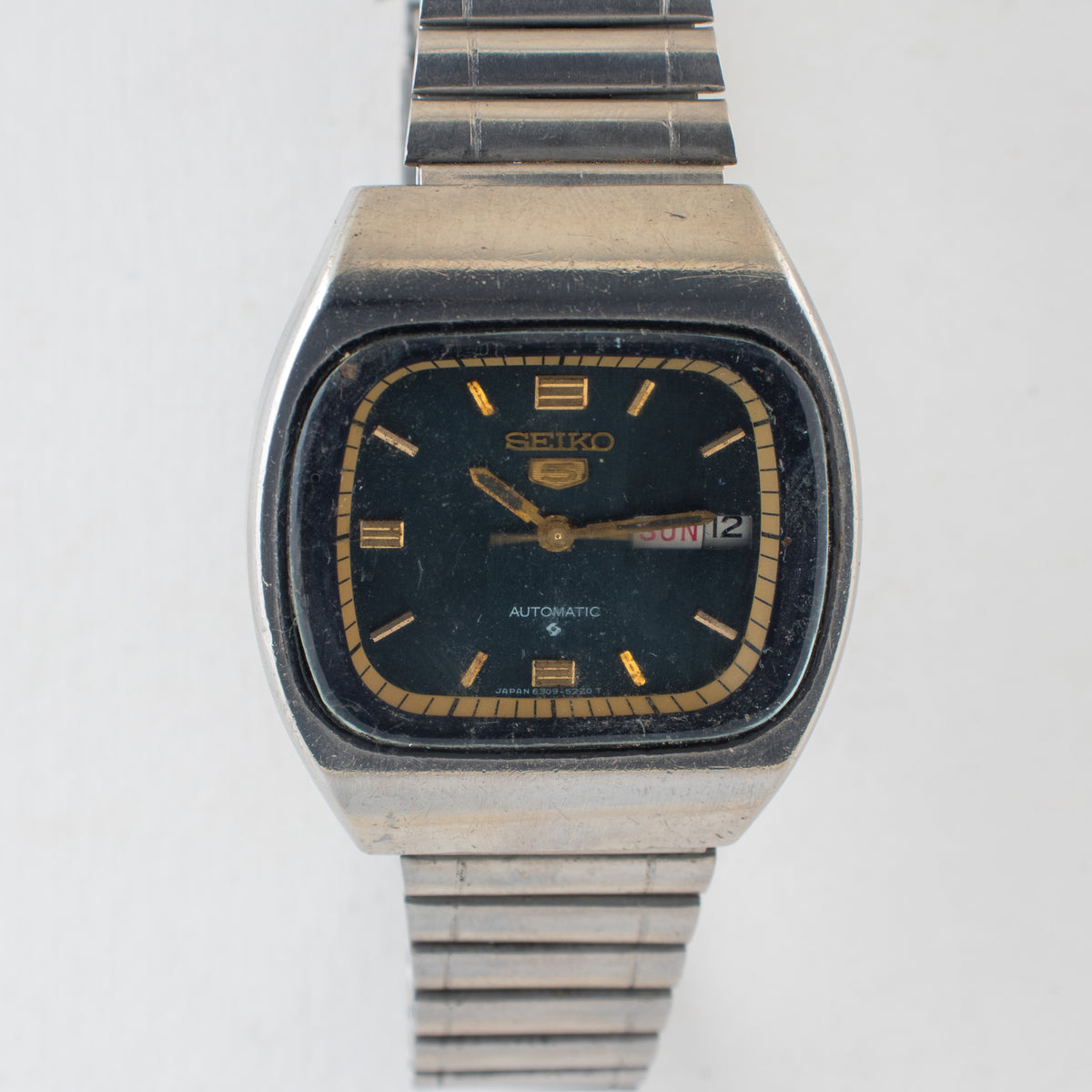 Vintage Seiko 5 6309-522A Automatic 17J Blue Dial Day Date Wristwatch