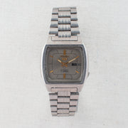 Vintage Seiko 5 7009-5862 Automatic 17J Silver Dial Day Date Wristwatch