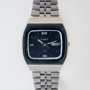 Vintage Seiko SQ 8223-508A Quartz Blue Dial Day Date Wristwatch