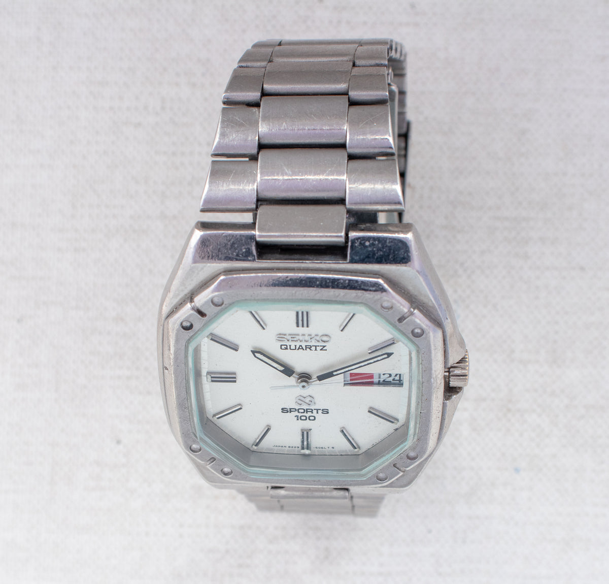 Vintage Seiko SQ 8229-5030 Quartz White Dial Day Date Wristwatch